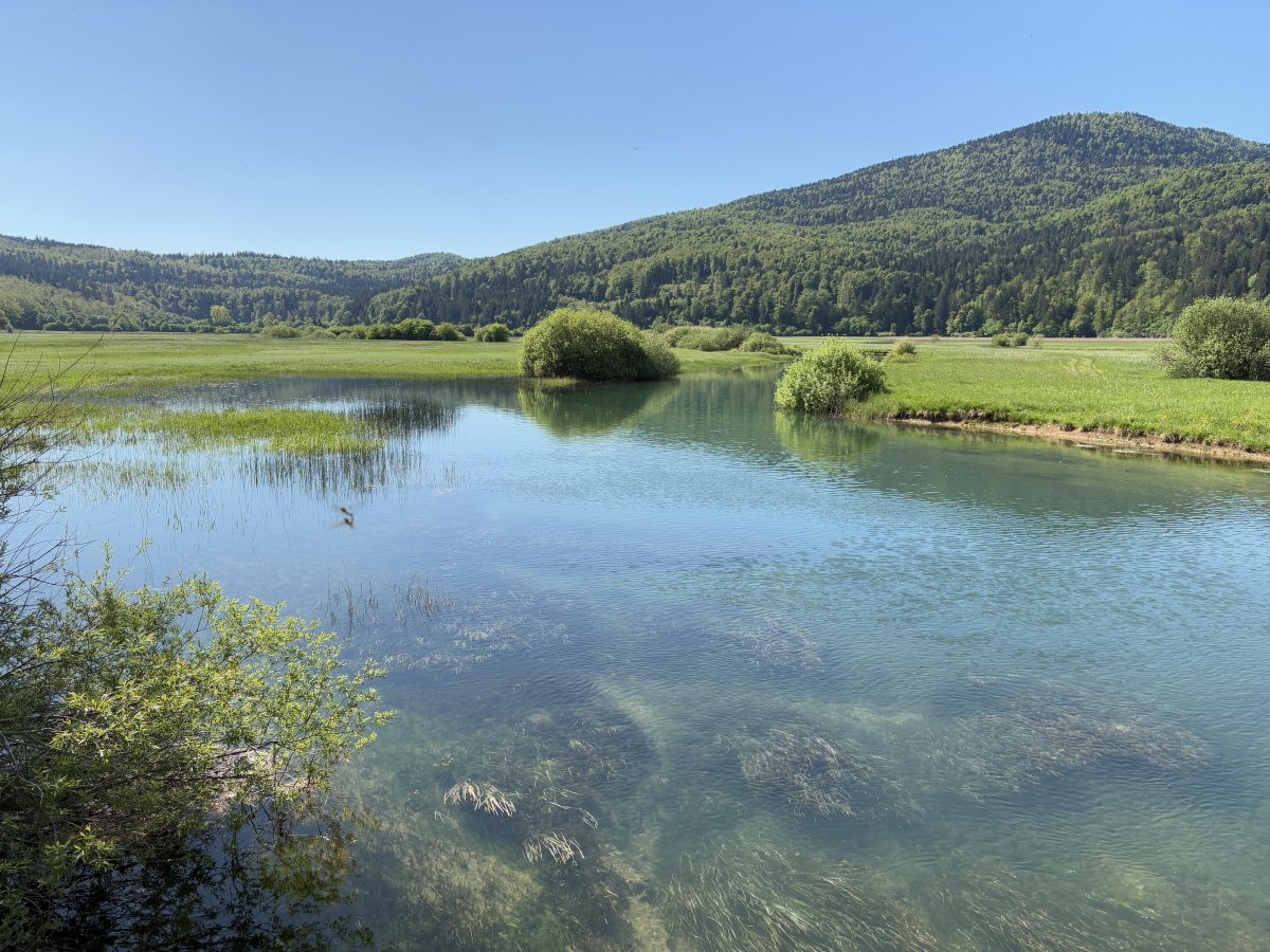 This is a view of another far corner of the lake at Gorenje Jezero and you can do an ace hike here too..