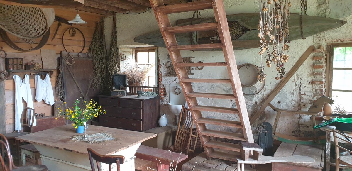 inside the castle barn..