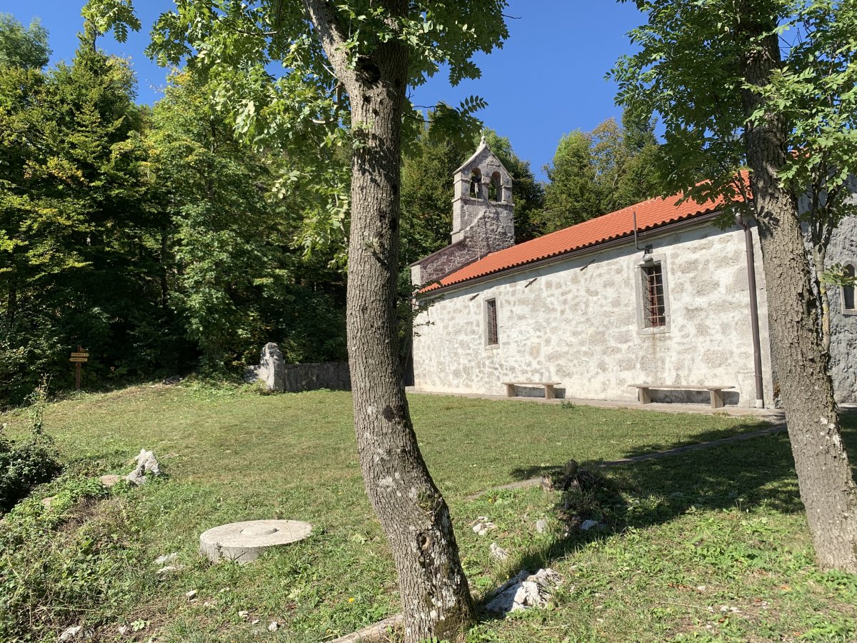 St Lawrence church and a great spot for a sandwich and a sit down with lovely views..