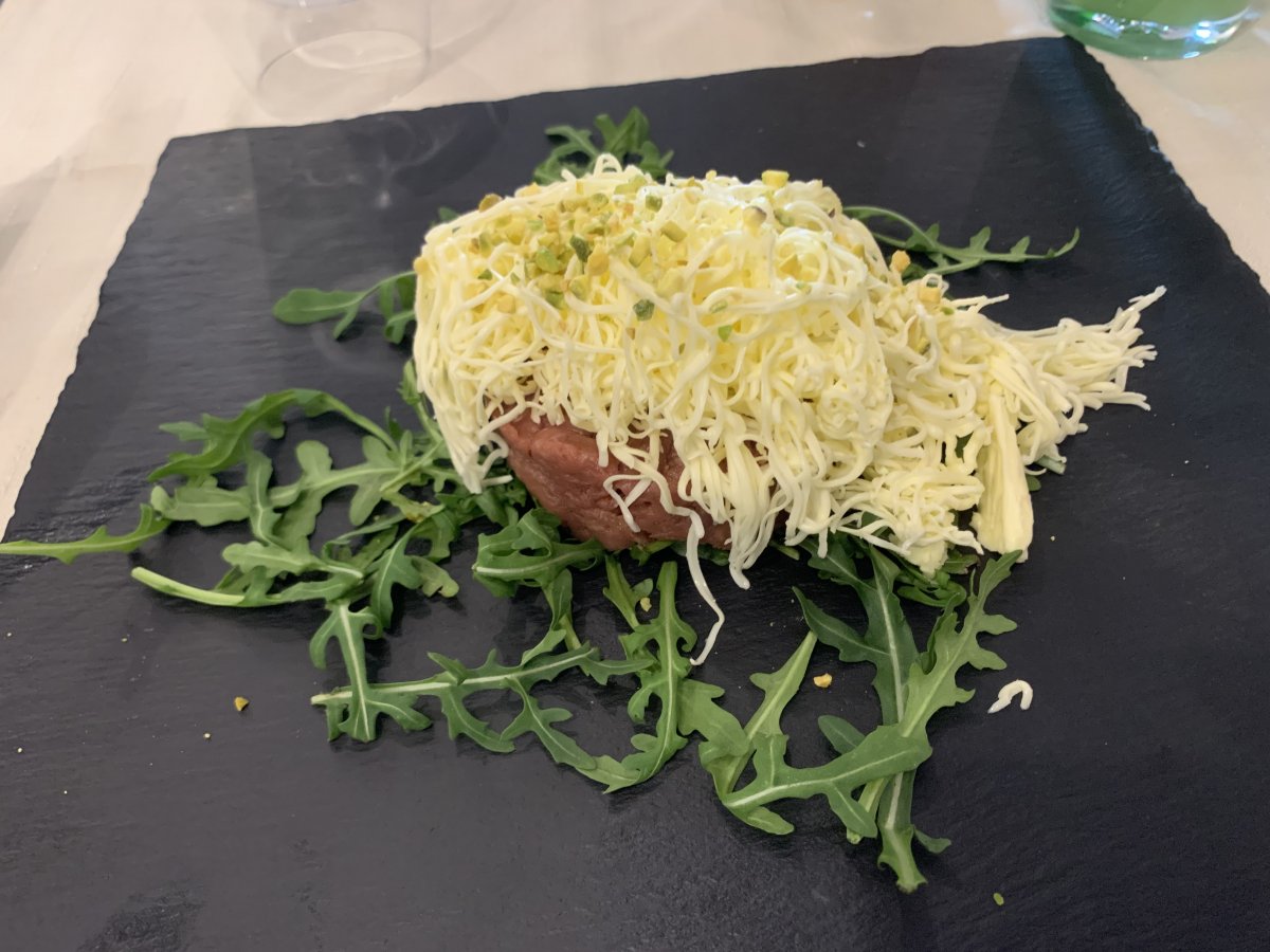 You get toast with this generous beef tartare to spread all this butter on at Pri Damjanu..