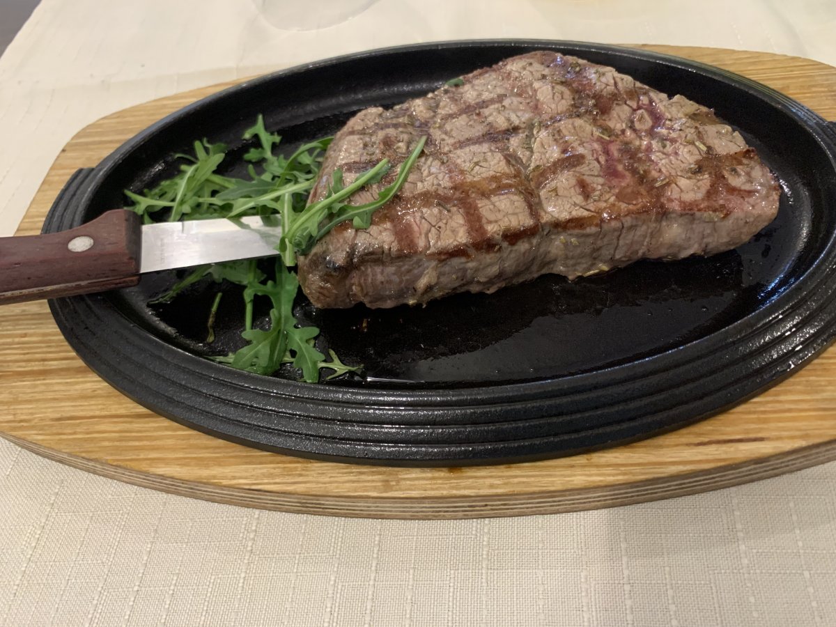 Pri Damjanu specialises in meat dishes..