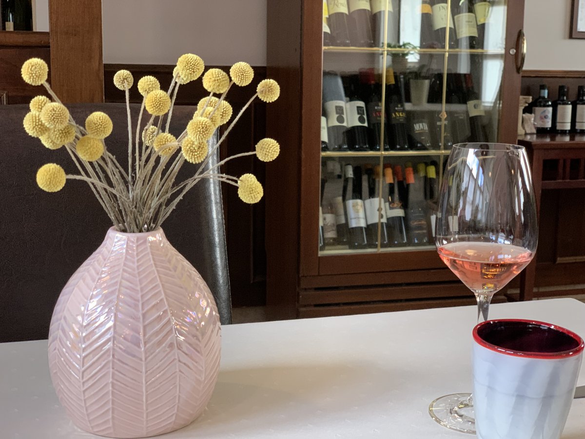 Every little detail combines to make a perfect eating experience in Mahorcic..