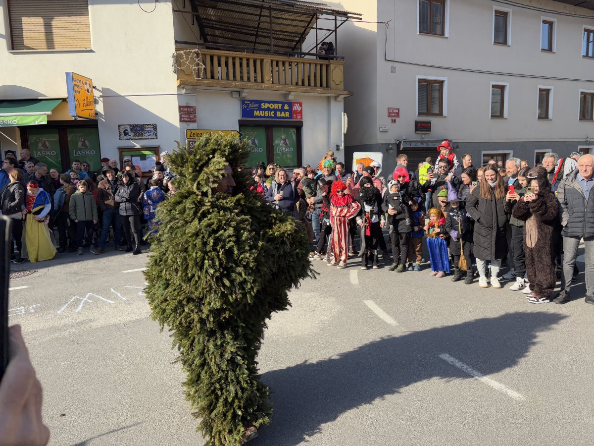 this is the Spruce Man, brother of Pust and just imagine walking around with all that weight on.. amazing..