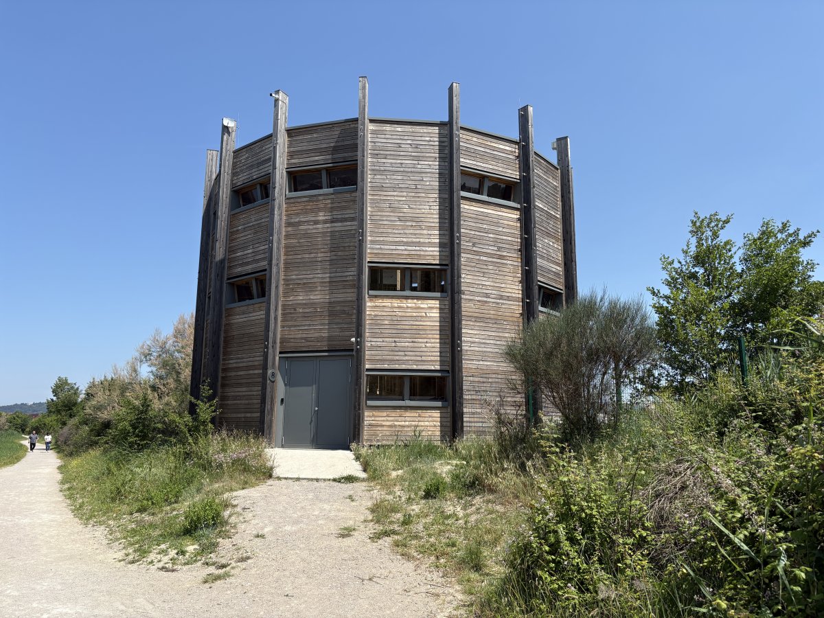Sadly the viewing tower at the other end of the park is closed except on guided tours due to vandalism..