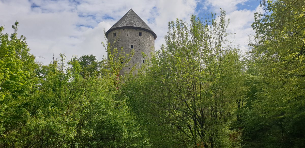 We call this Rapunzels Tower for obvious reasons and this epic photo was taken from the Planina Cave car park..