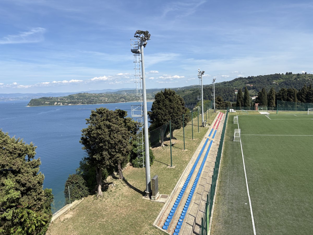 What a place to play footy on the top of the hill in Piran.. What a place to play footy on the top of the hill in Piran..